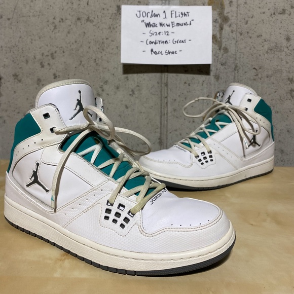 Nike Jordan 1 Flight White New Emerald - Picture 1 of 9
